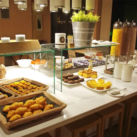 Hotel Doubletree By Hilton
