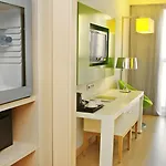Doubletree By Hilton Girona