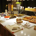 Doubletree By Hilton