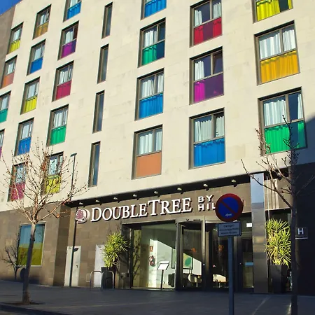 Doubletree By Hilton ホテル