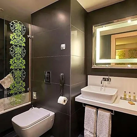 Doubletree By Hilton Gerona