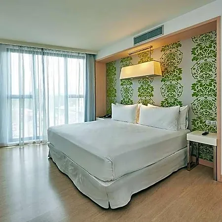 Doubletree By Hilton Gerona