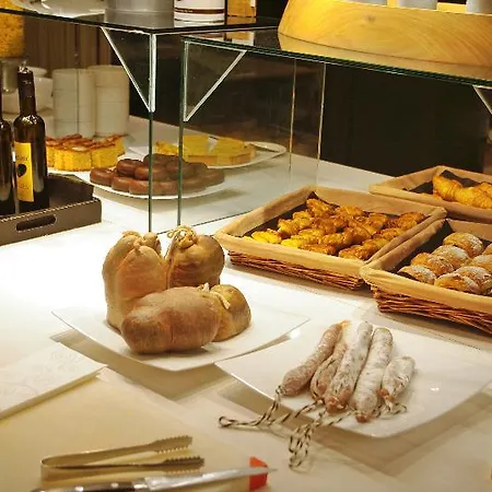 Doubletree By Hilton Hotel 4*