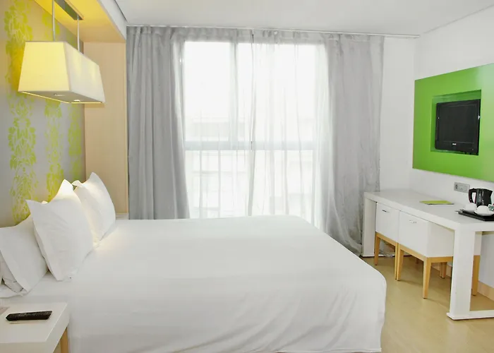 Doubletree By Hilton Ξενοδοχείο 4*