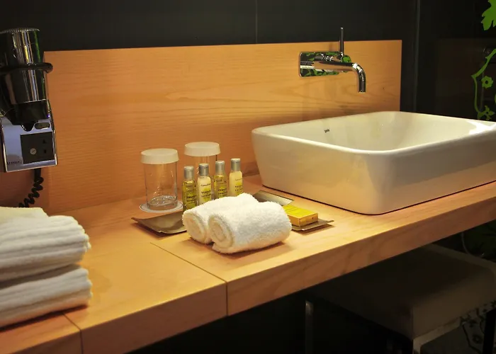 Doubletree By Hilton 4* Χιρόνα