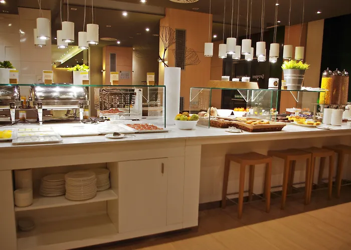 Doubletree By Hilton Ξενοδοχείο Χιρόνα