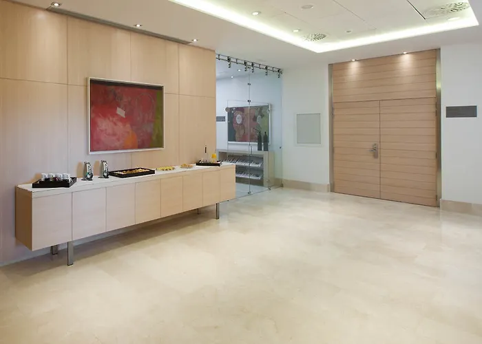 ホテル Doubletree By Hilton 4*