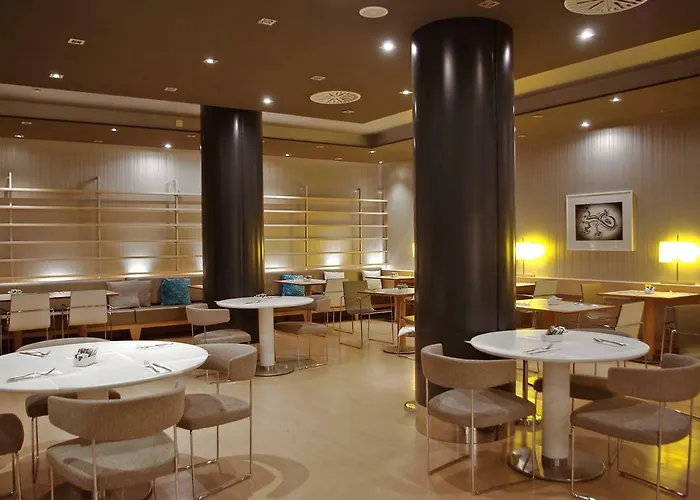 Doubletree By Hilton ホテル ジローナ