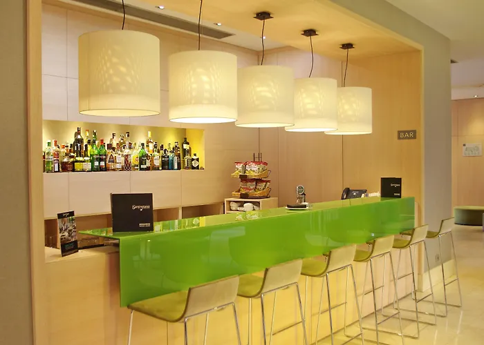 Doubletree By Hilton 4* خيرونا